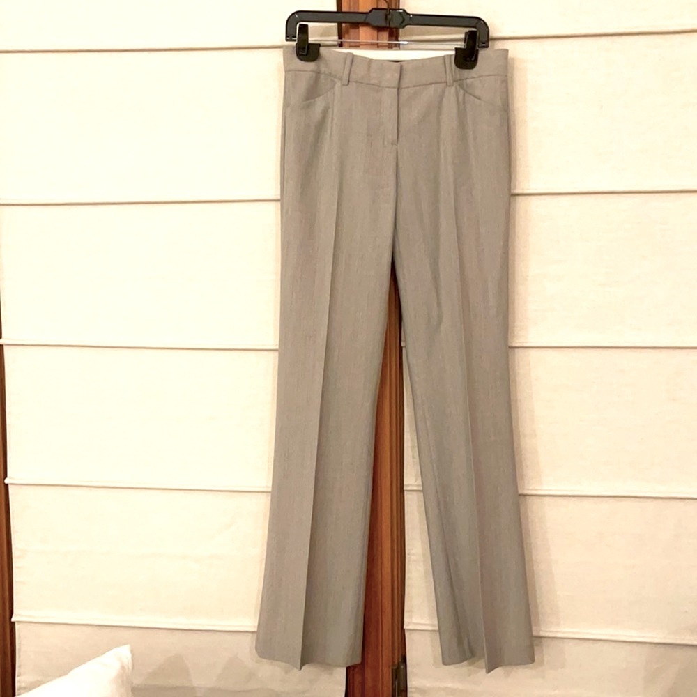 Theory tan size 6 trousers straight legged - gorgeous and great fit